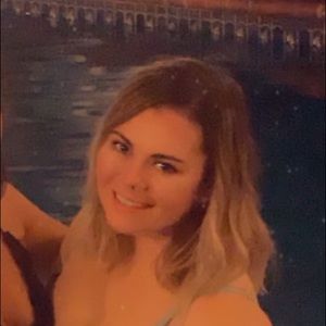 Meet your Posher, Ali